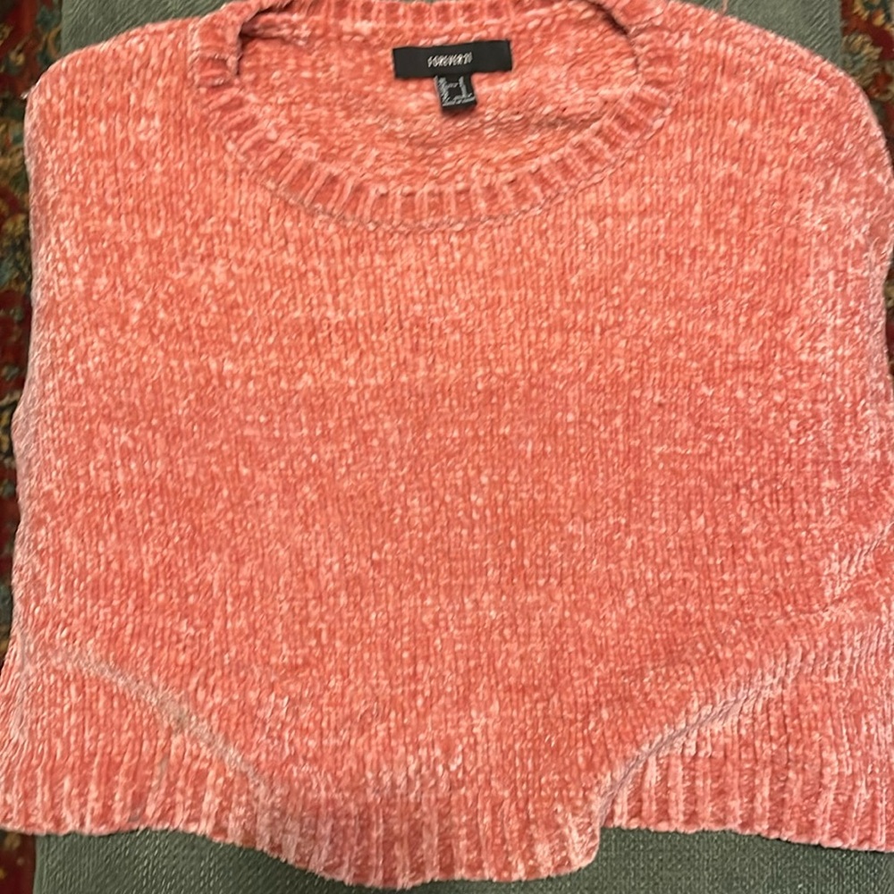 Forever 21 Light Pink/Salmon, Size US Small, Cropped Sweater